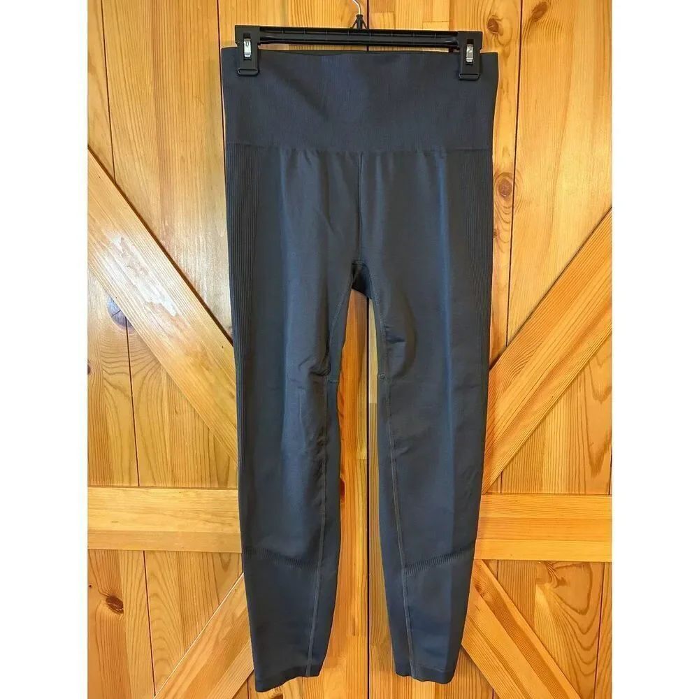 The North Face 7/8 Gray Athletic Leggings Partially Ribbed Size Large (8733)